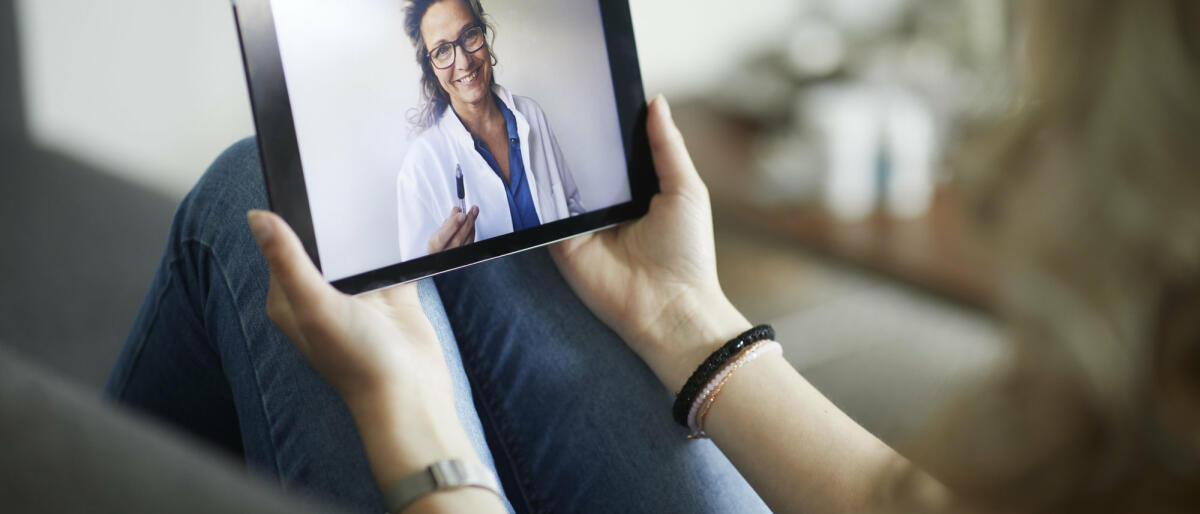 Telemedizin kann die medizinische Versorgung über die Ferne deutlich erleichtern. © Getty Images / Solskin