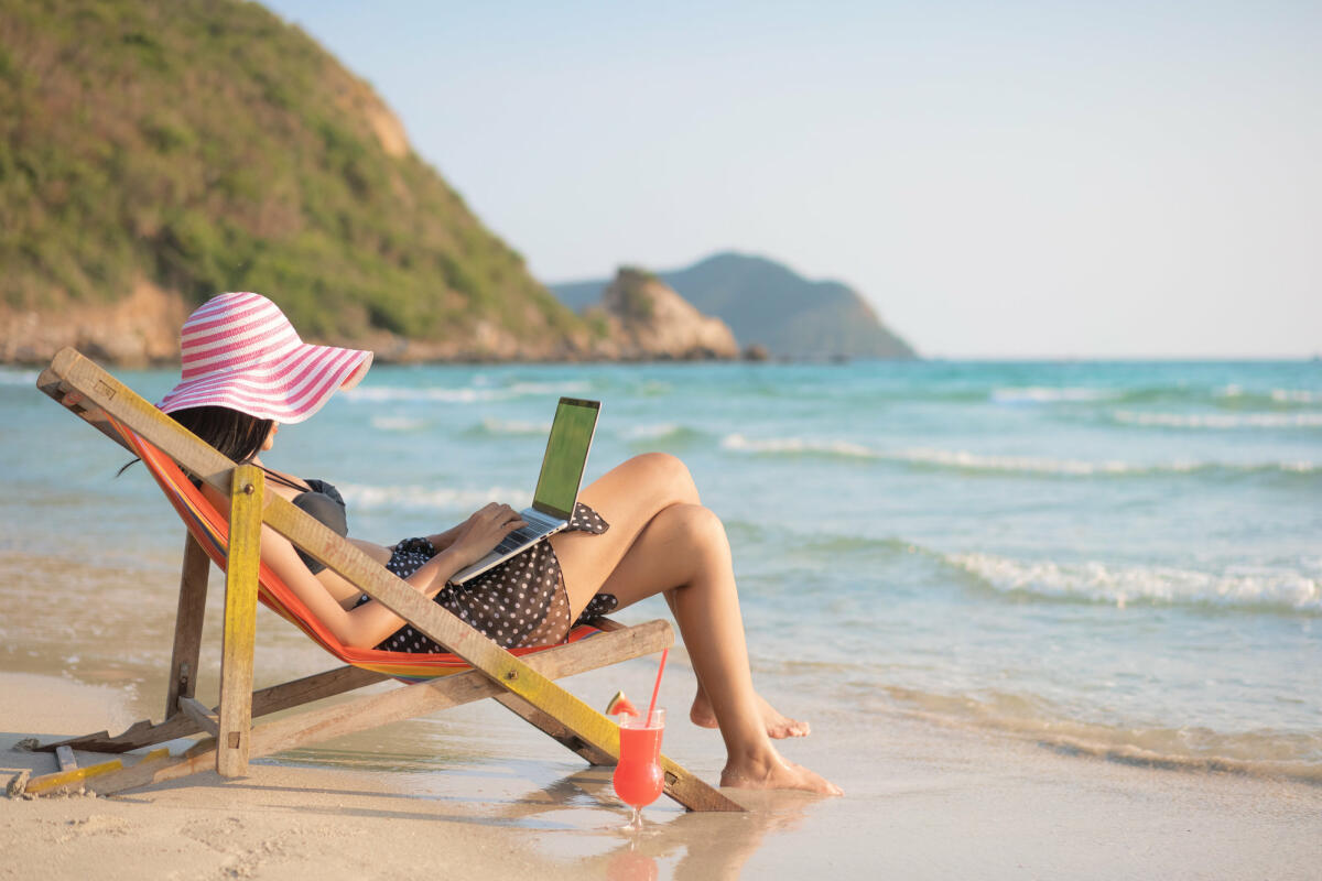 Urlaub Erreichbarkeit Übergabe © Witthaya Prasongsin / Getty Images