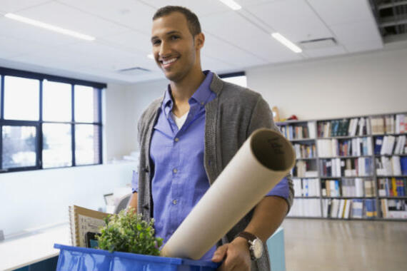 Eine lange Kündigungsfrist muss kein Hinderungsgrund für einen neuen Job sein
