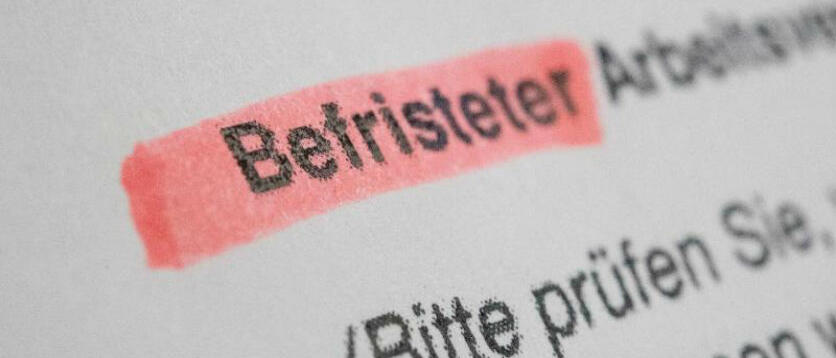 Befristeter Vertrag: Arbeitnehmer müssen genau auf Details achten