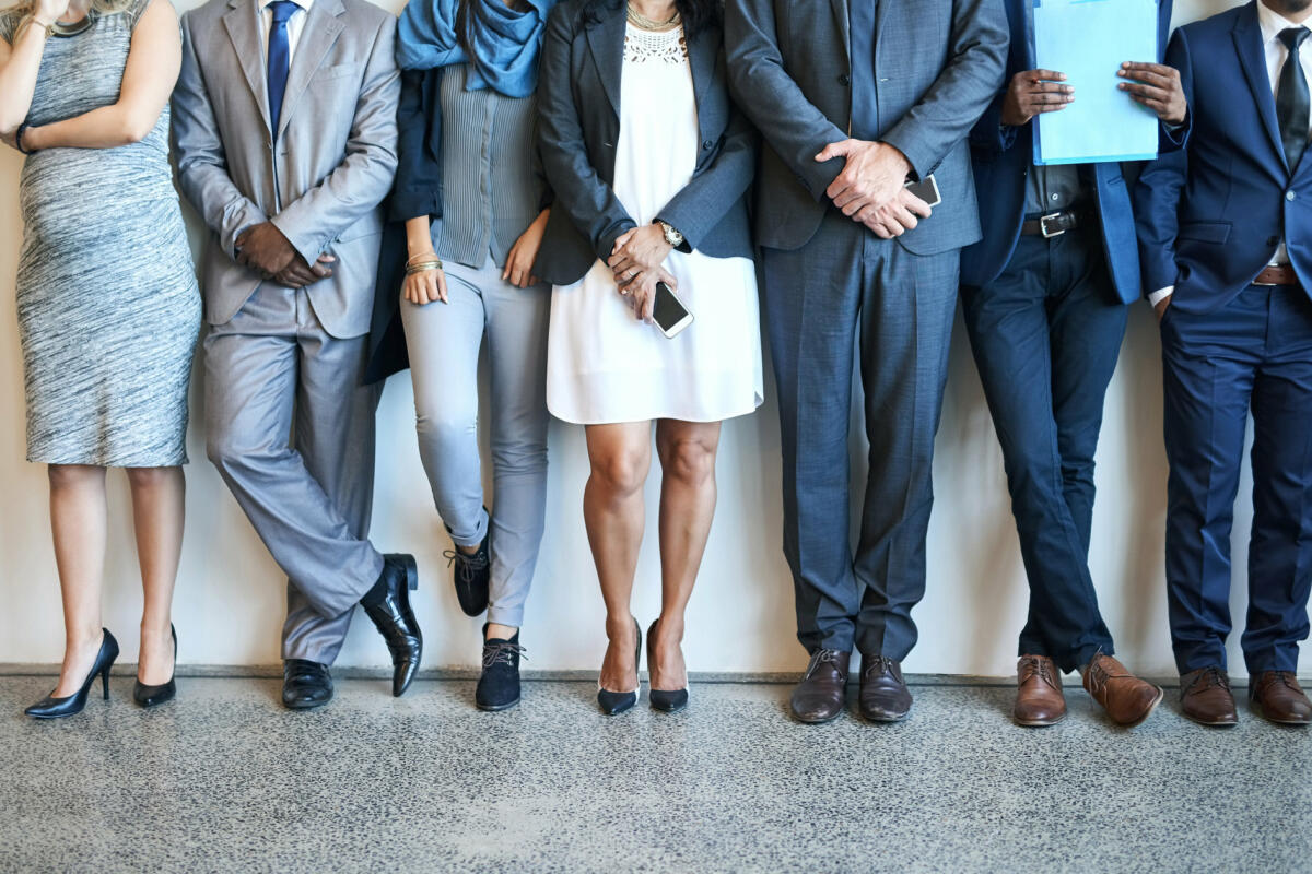 Dresscode Bewerbungsgespräch © PeopleImages / Getty Images