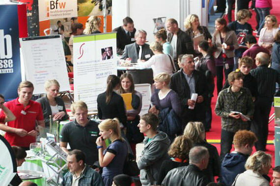 Jobmessen sind wichtige Kontaktbörsen