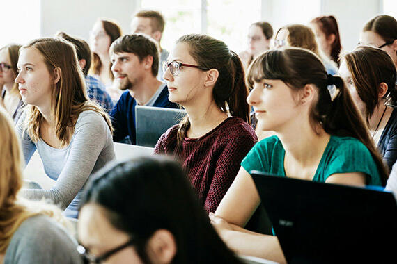 Lohnt sich ein höherer Studienabschluss wirklich?